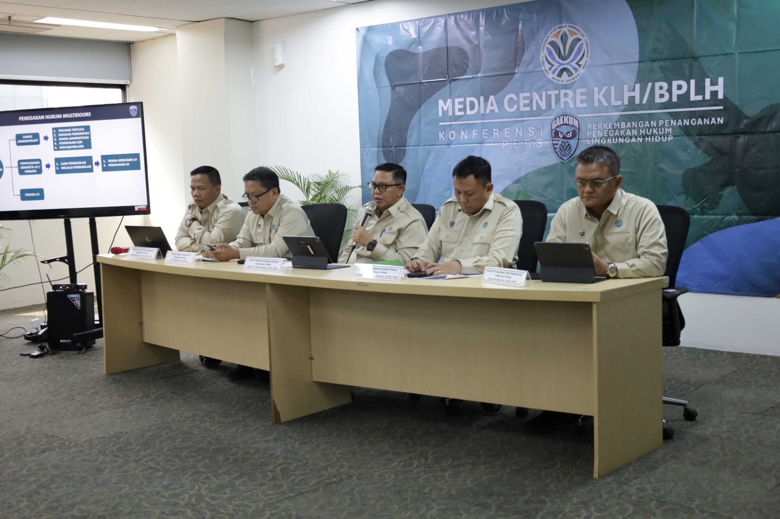 Whatsapp image 2025 09 19 at 00.10.03