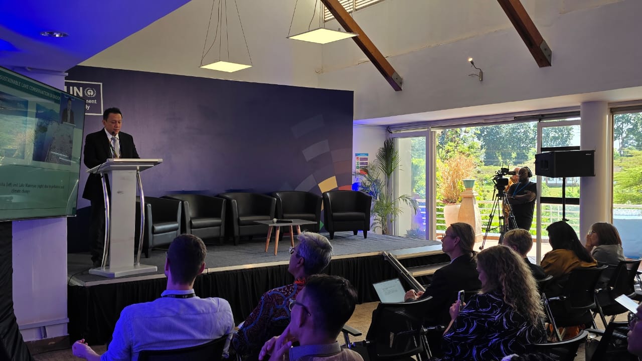 Wacwsred855smldtduaxmkrzs8ujrimyrwh1pxml