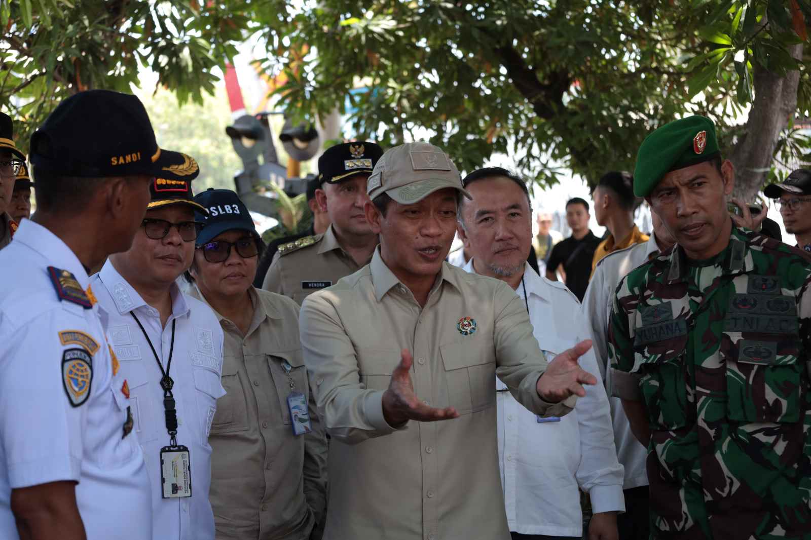 AvELrM82zyWqkG80nm65dpDNiBGWhJyWGMFBRUEO 11zon