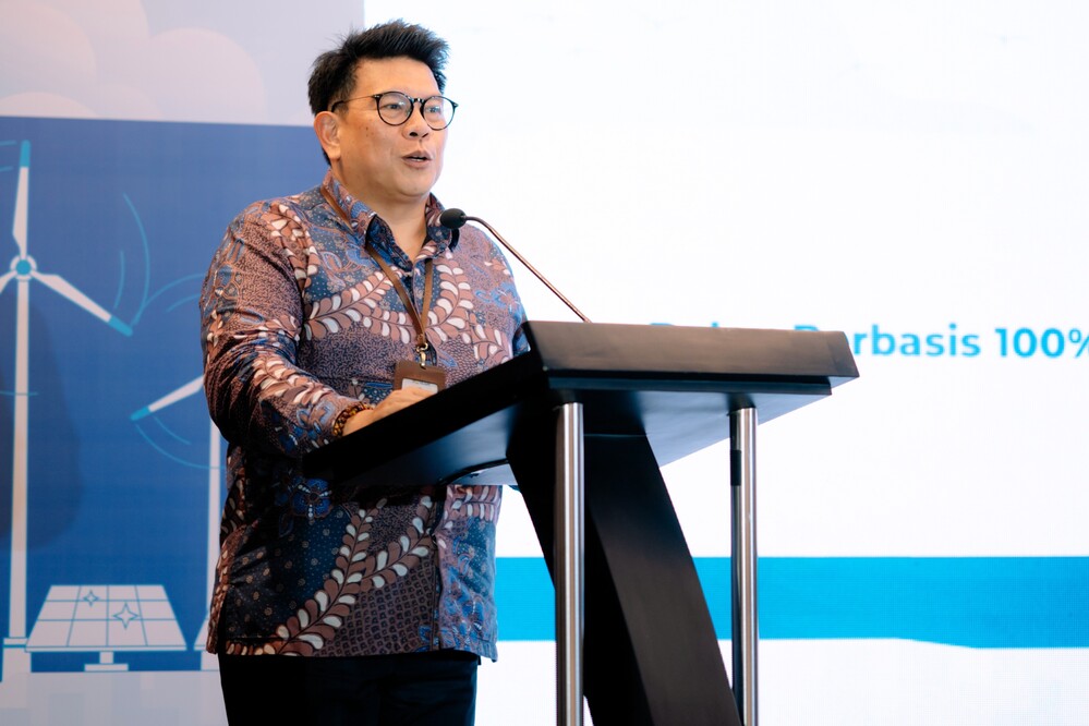 Fabby Tumiwa CEO IESR 2