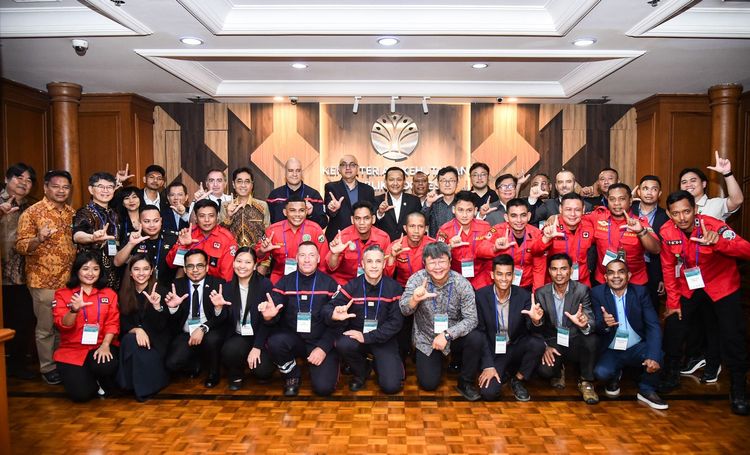 Medium HMS 0841 1b9d5b6c22