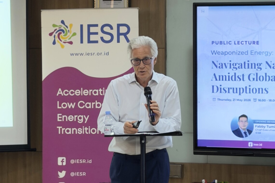 Lord Adair in IESR Public Lecture 1140x760
