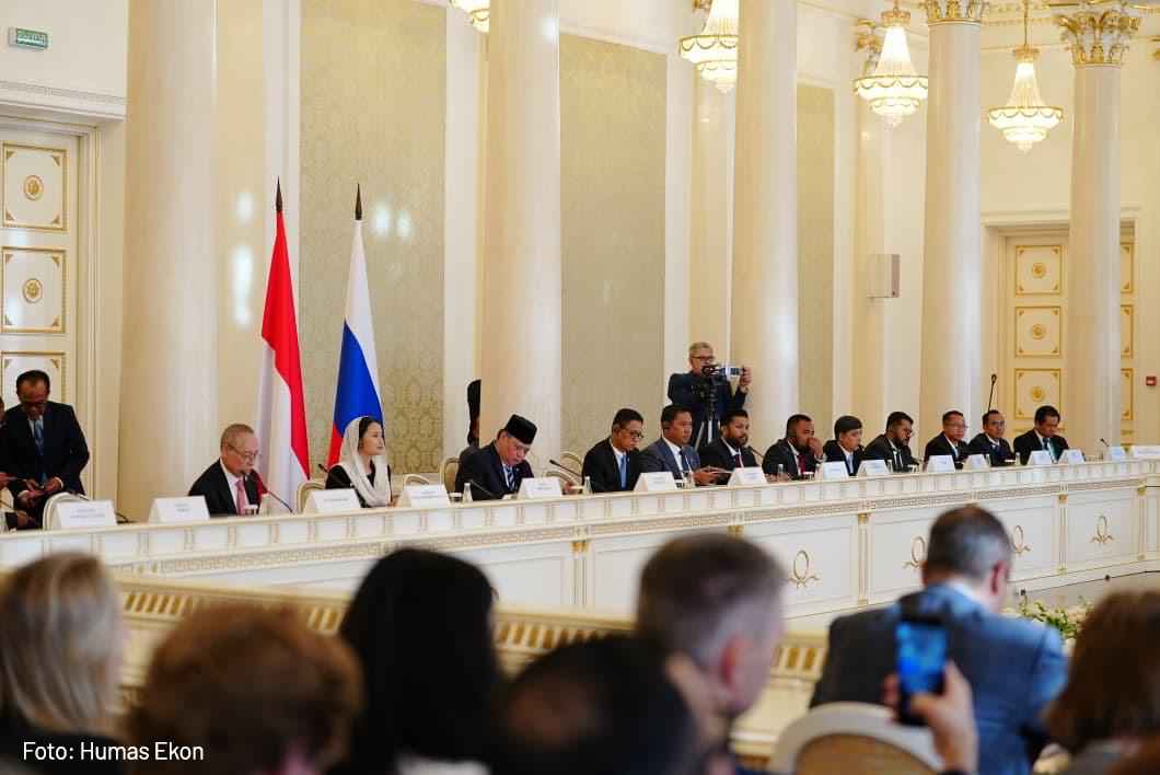 Arsip berita di forum ri rusia wamen esdm soroti kerja sama energi bersih dan ketahanan energi 3len8c0 11zon