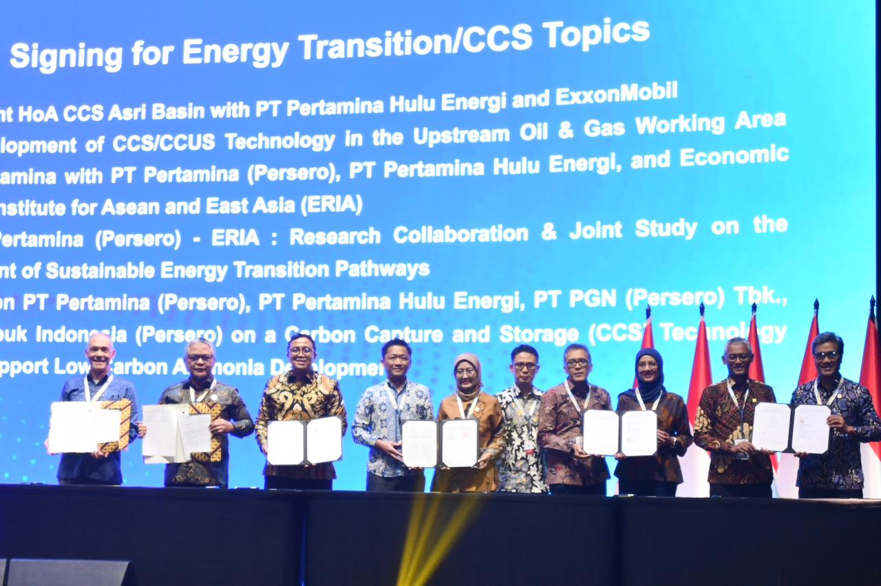 Pertamina dan eria perkuat kemitraan strategis di bidang transisi energi
